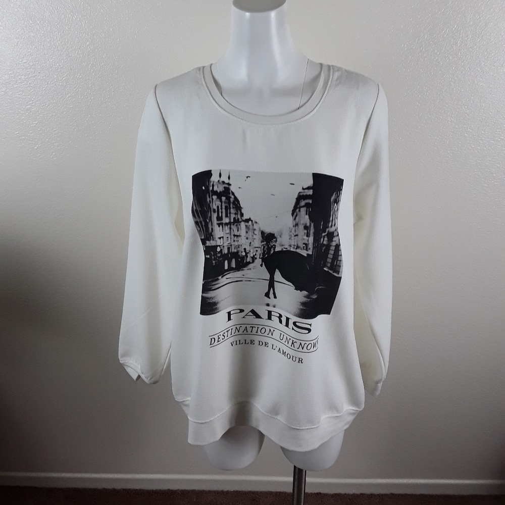 Forever 21 Graphic Paris Pullover Top